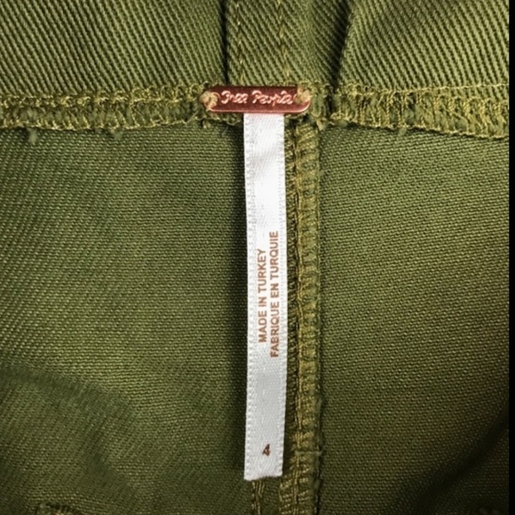 NWT Free People Cindy Utility Short in‎ Sage Size 4 - Picture 11 of 13